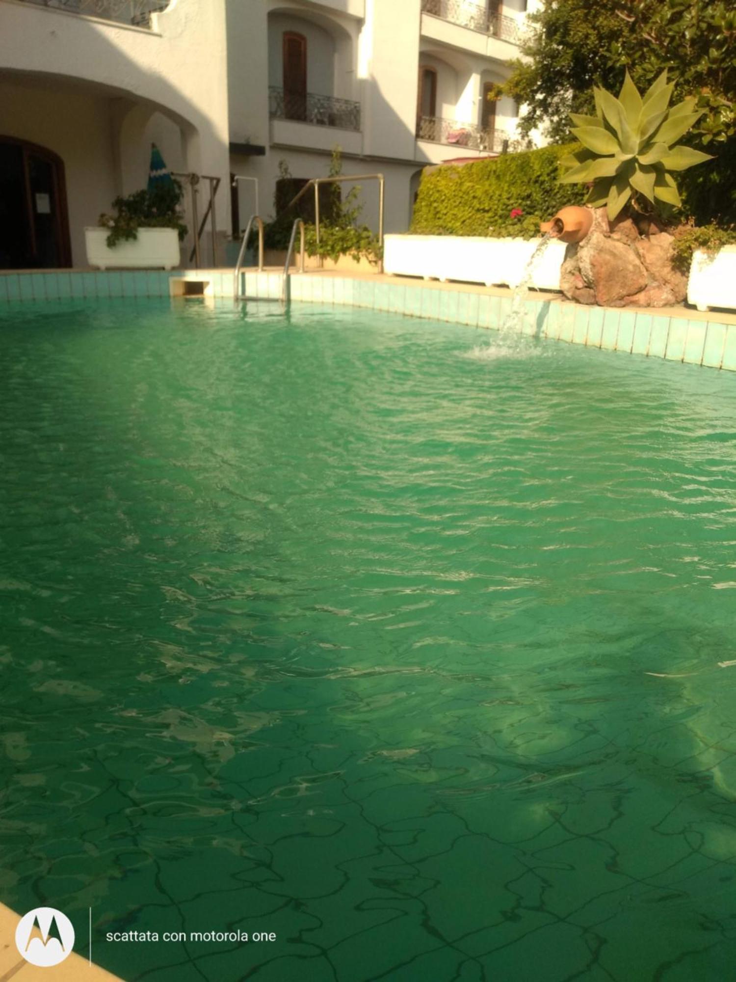 Villa Thomas Bb Conduzione Familiare Forio di Ischia Extérieur photo