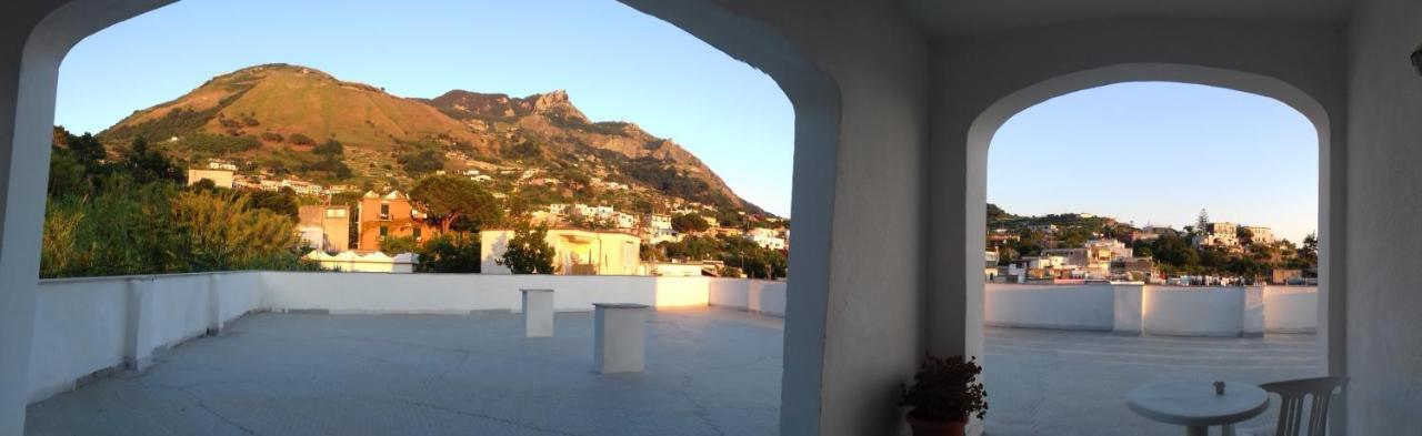 Villa Thomas Bb Conduzione Familiare Forio di Ischia Extérieur photo